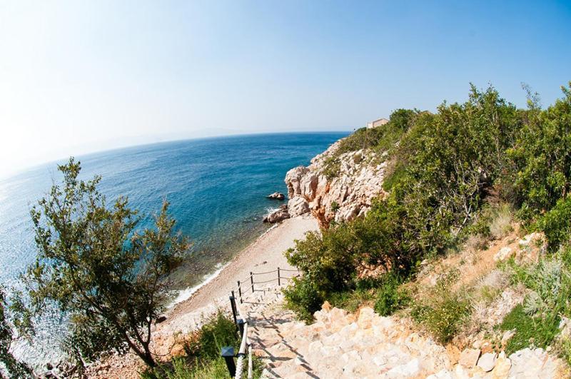 Casa Blanka Lägenhet Novi Vinodolski Exteriör bild