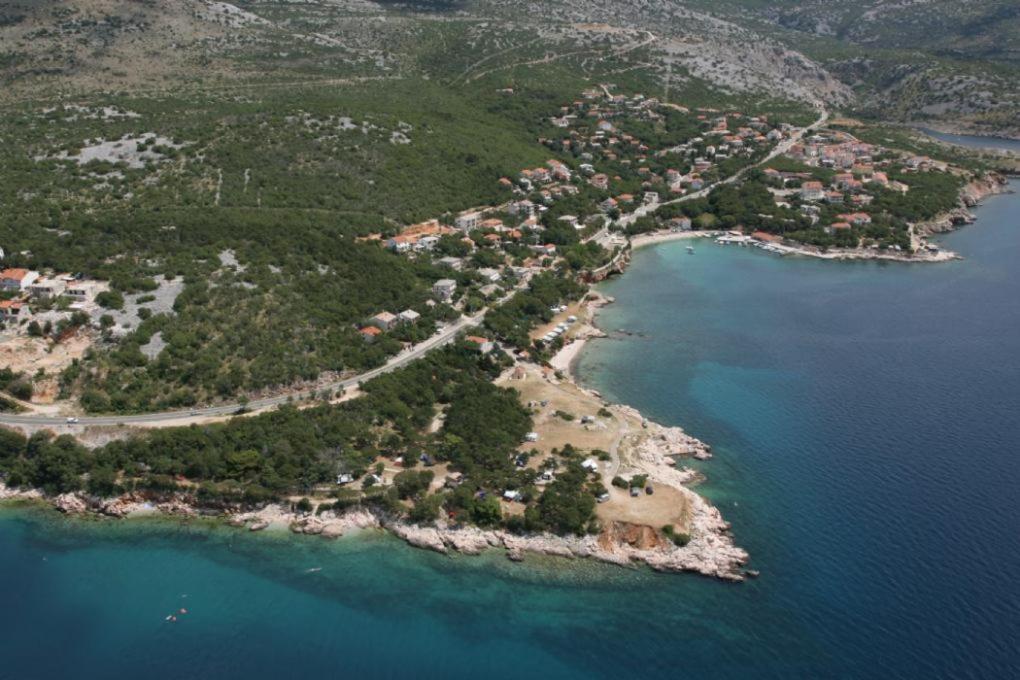 Casa Blanka Lägenhet Novi Vinodolski Exteriör bild