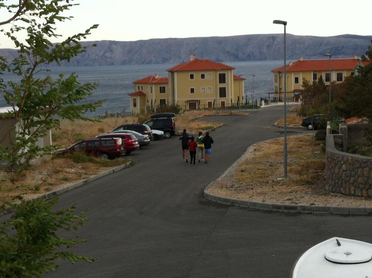 Casa Blanka Lägenhet Novi Vinodolski Exteriör bild