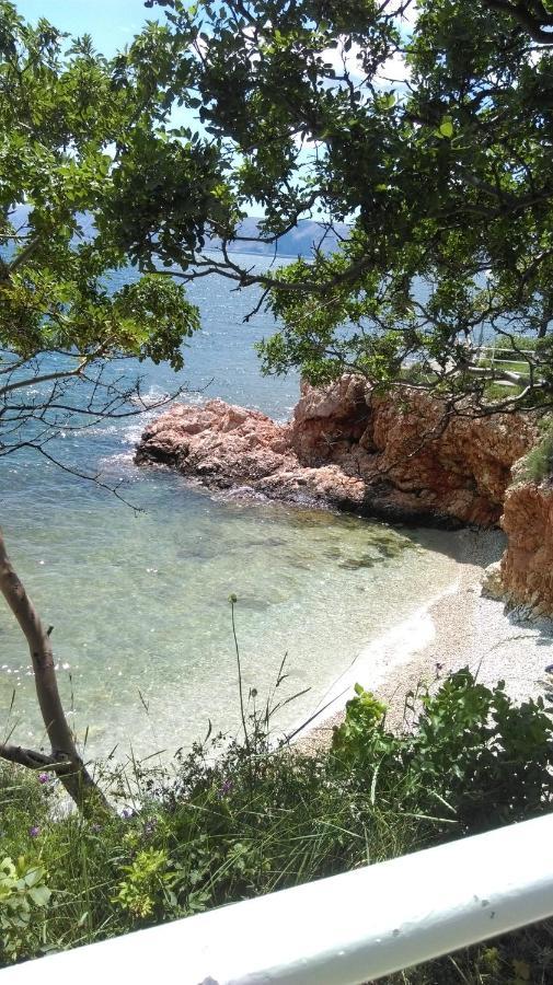 Casa Blanka Lägenhet Novi Vinodolski Exteriör bild